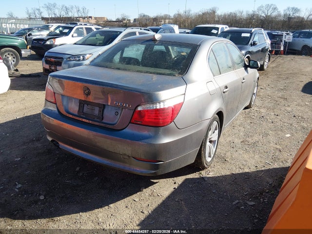 2010 BMW 528I WBANU5C54AC365471 Photo 3