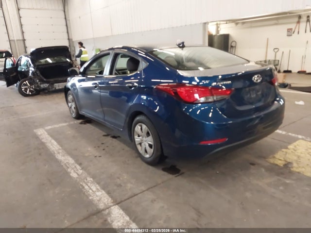44454312 :رقم المزاد ، 5NPDH4AE8GH758287 vin ، 2016 Hyundai Elantra Se مزاد بيع
