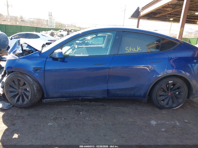 Aukcja sprzedaży 2026 Tesla Model Y Long Range Launch Series/premium All-wheel Drive, vin: 7SAYGDEE4TA451867, numer aukcji: 44454313