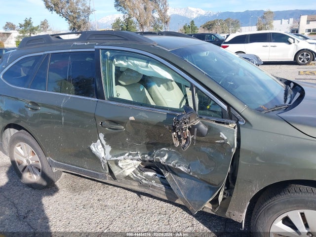 44454316 :رقم المزاد ، 4S4BSAFC3H3266340 vin ، 2017 Subaru Outback 2.5i Premium مزاد بيع
