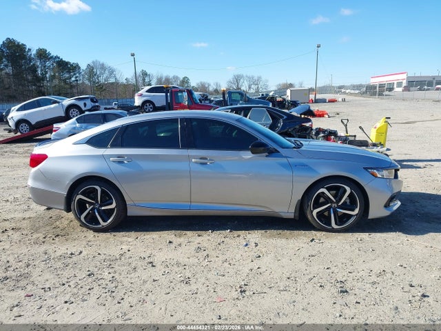 Auction sale of the 2022 Honda Accord Hybrid Sport, vin: 1HGCV3F27NA044248, lot number: 44454321