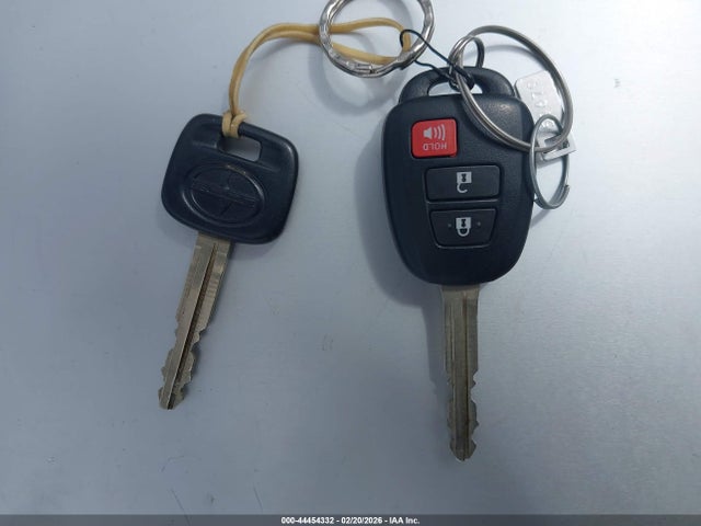 Scion Xb 686 Parklan Edition 2015 JTLZE4FE0FJ082385 Image 11