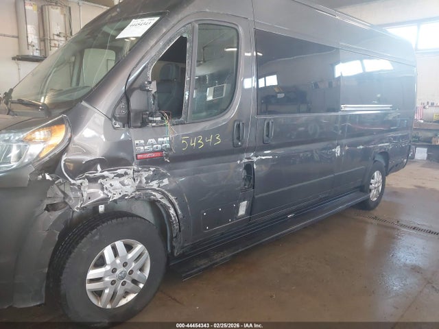 44454343 :رقم المزاد ، 3C6MRVJG8ME558828 vin ، 2021 Ram Promaster 3500 Cargo Van High Roof 159 Wb Ext مزاد بيع
