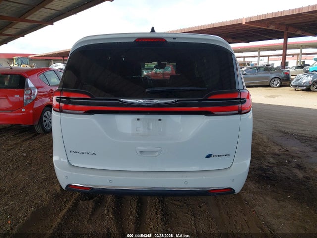 Chrysler Pacifica Hybrid Touring L 2023 2C4RC1L78PR626442 Image 17