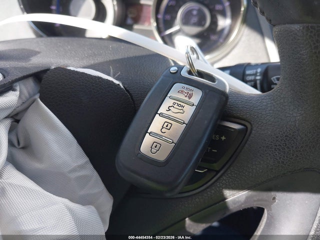 2011 Hyundai Sonata Se მანქანა იყიდება აუქციონზე, vin: 5NPEC4AC6BH063218, აუქციონის ნომერი: 44454354