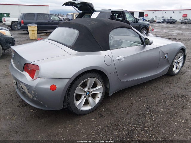 2007 BMW Z4 4USBU33527LW70528 Photo 3