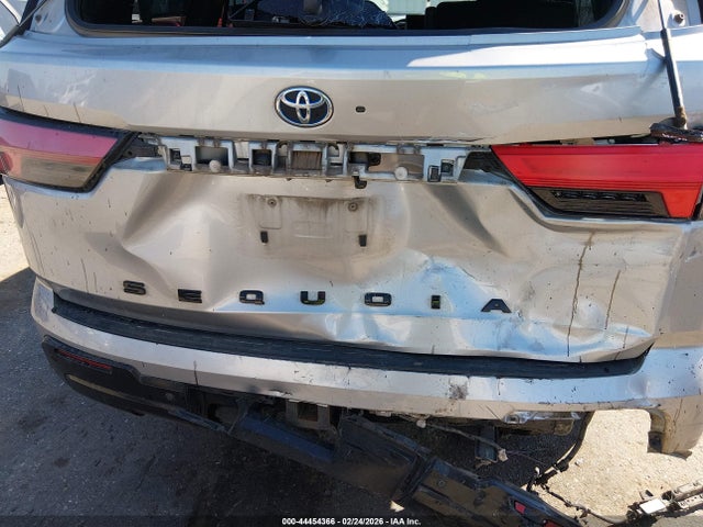 Toyota Sequoia Platinum 2023 7SVAAAAA4PX002372 Image 6
