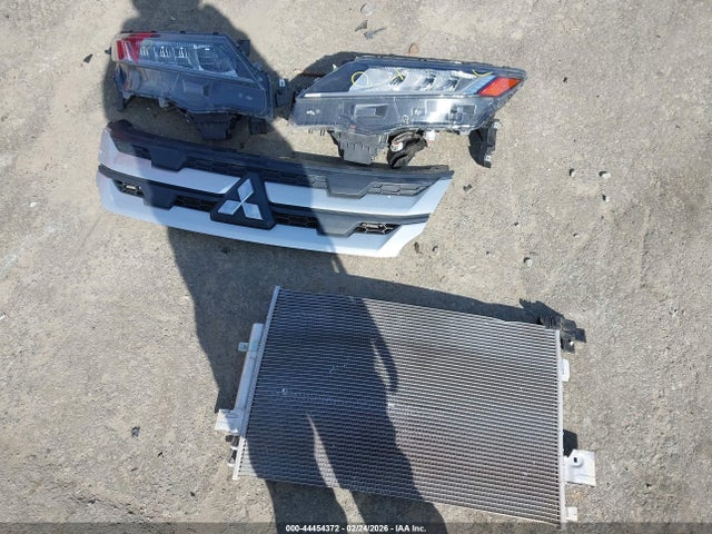 Продаж на аукціоні авто 2022 Mitsubishi Outlander Sport 2.0 Be 2wd/2.0 Es 2wd/2.0 Le 2wd/2.0 S 2wd, vin: JA4APUAU5NU022160, номер лоту: 44454372