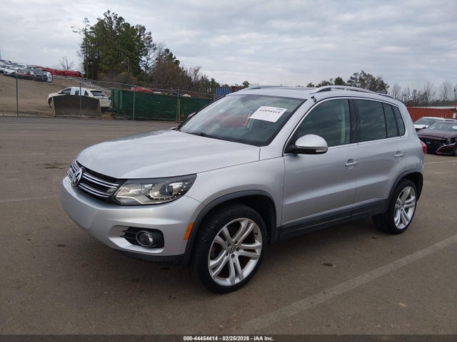 WVGAV7AX9GW553419 Volkswagen Tiguan Sel