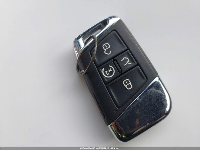 2021 VOLKSWAGEN ATLAS CROSS SPORT 1V2KC2CA5MC237778 Photo 10