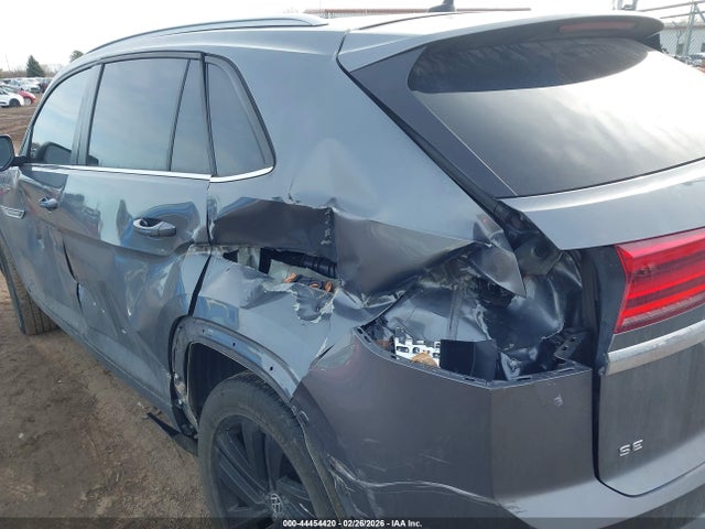 2021 VOLKSWAGEN ATLAS CROSS SPORT 1V2KC2CA5MC237778 Photo 5