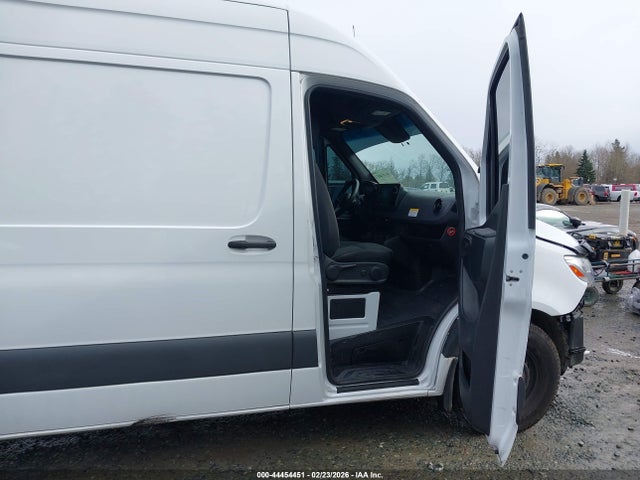 W1Y4ECHY3MT059414 Mercedes-Benz Sprinter 2500 High Roof V6