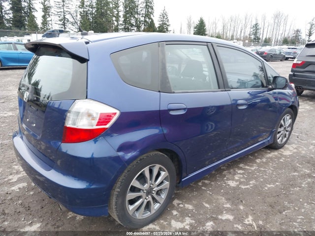 44454497 :رقم المزاد ، JHMGE8H50DC010545 vin ، 2013 Honda Fit Sport مزاد بيع