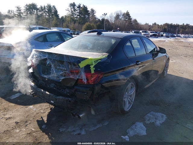 2016 BMW 550I WBAKP9C5XGD981020 Photo 3