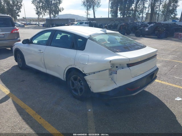 KIA K4 Lxs 2025 3KPFT4DE1SE092244 Image 3