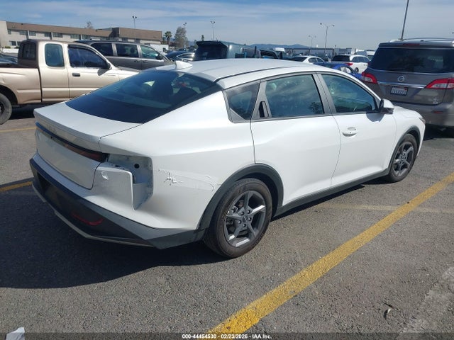 KIA K4 Lxs 2025 3KPFT4DE1SE092244 Image 4