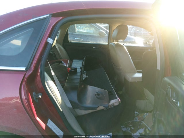 2G1WB5E38F1140260 Chevrolet Impala Limited Lt