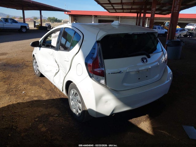JTDKDTB31F1584000 Toyota Prius C Two