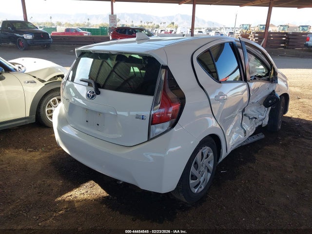 JTDKDTB31F1584000 Toyota Prius C Two