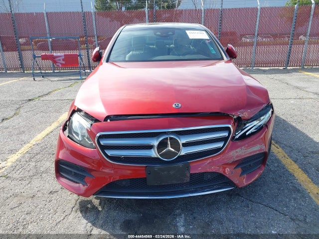 Mercedes-Benz E 300 2019 WDDZF4JB7KA527646 Image 6