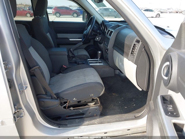 44454596 :رقم المزاد ، 1D8GT58K38W100869 vin ، 2008 Dodge Nitro Slt مزاد بيع