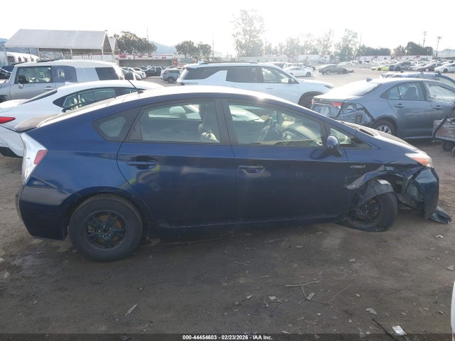 Toyota Prius Two 2015 JTDKN3DU4F0413539 Image 14