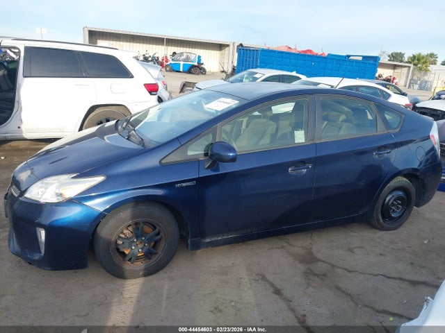 Toyota Prius Two 2015 JTDKN3DU4F0413539 Image 15