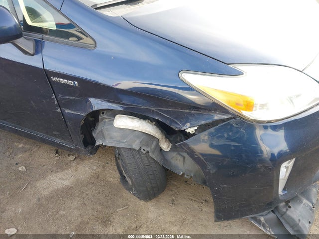 Toyota Prius Two 2015 JTDKN3DU4F0413539 Image 6