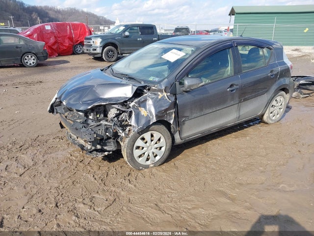 2013 TOYOTA PRIUS C JTDKDTB30D1533911 Photo 1
