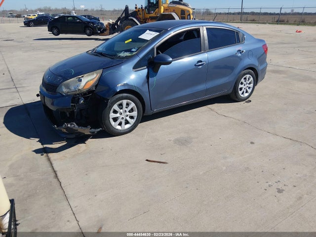 KIA RIO LX 2016 KNADM4A31G6698824 Image 2