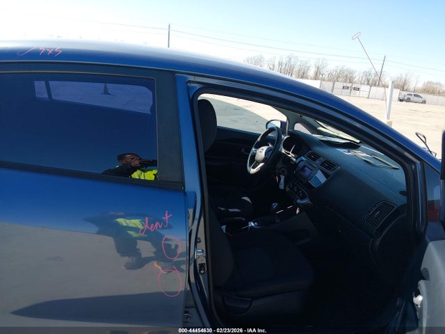 KIA RIO LX 2016 KNADM4A31G6698824 Image 5