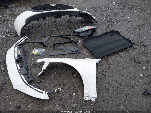 Продажа на аукционе авто 2020 Mazda Mazda3 Preferred Package, vin: JM1BPAMM2L1162282, номер лота: 44454638