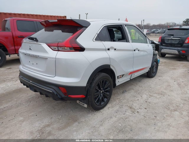2024 MITSUBISHI ECLIPSE CROSS JA4ATVAA1RZ053583 Photo 3