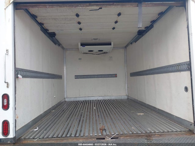 2007 Gmc W5500 Dsl Reg მანქანა იყიდება აუქციონზე, vin: J8DE5B16677901329, აუქციონის ნომერი: 44454660