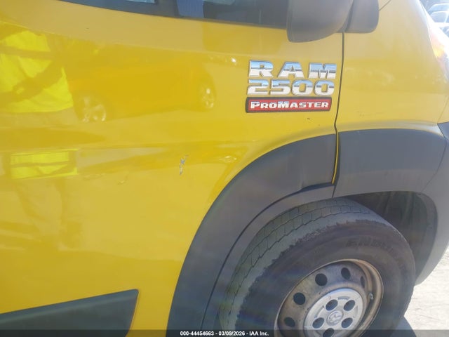 Продаж на аукціоні авто 2018 Ram Promaster 2500 High Roof 159 Wb, vin: 3C6TRVDG9JE121035, номер лоту: 44454663