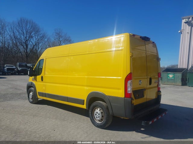 2018 RAM PROMASTER 2500 3C6TRVDG9JE121035 Photo 2