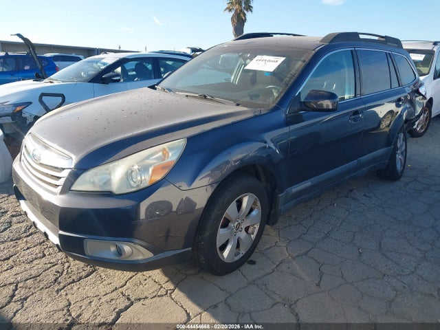 2011 Subaru Outback 2.5i Premium მანქანა იყიდება აუქციონზე, vin: 4S4BRBHCXB3397030, აუქციონის ნომერი: 44454668