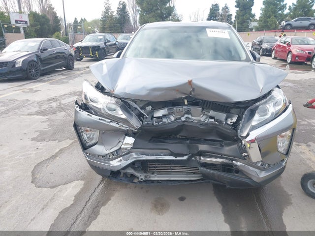 2019 MITSUBISHI ECLIPSE CROSS JA4AT3AA5KZ033427 Photo 5