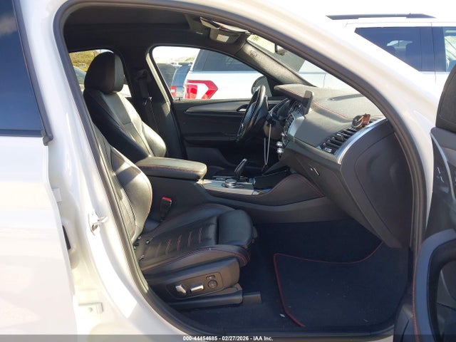 2019 BMW X4 5UXUJ3C56KLA58382 Photo 4