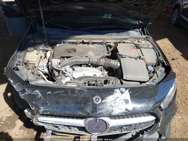 2020 MERCEDES-BENZ A 220 W1K3G4EB3LJ203852 Photo 9