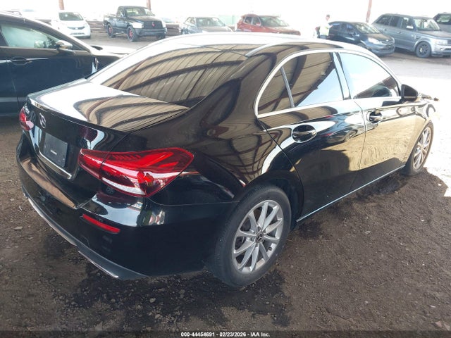 2020 MERCEDES-BENZ A 220 W1K3G4EB3LJ203852 Photo 3