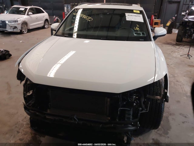Продажа на аукционе авто 2025 Audi Q3 Premium 45 Tfsi S Line Quattro Tiptronic, vin: WA1DECF32S1027407, номер лота: 44454692