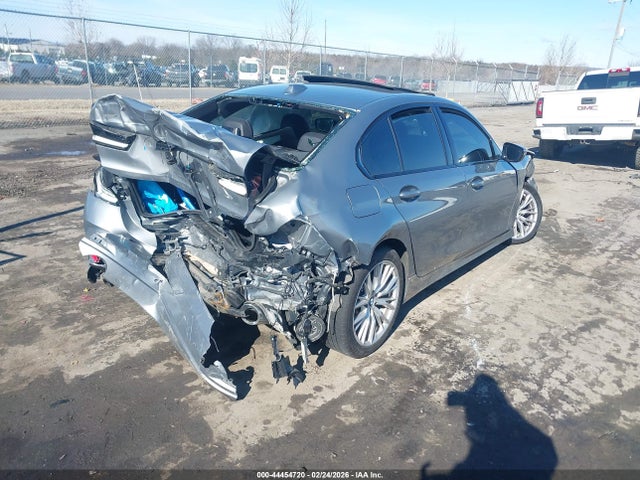2023 BMW 330I 3MW89FF01P8D56053 Photo 3