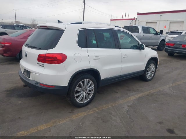 2012 VOLKSWAGEN TIGUAN WVGBV7AX4CW518169 Photo 3
