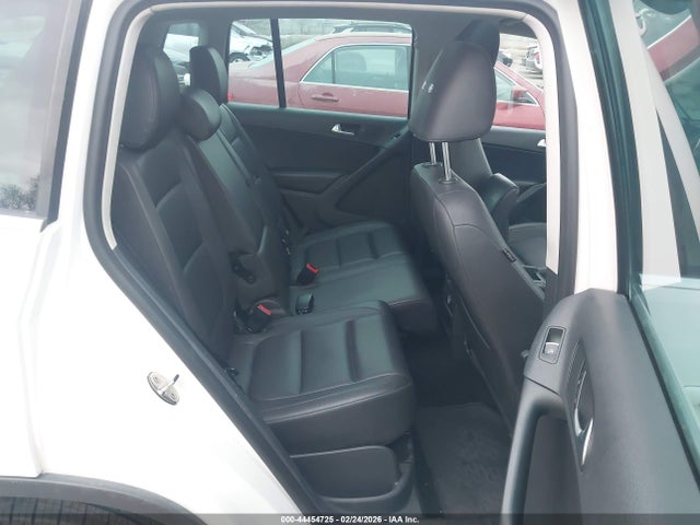 2012 VOLKSWAGEN TIGUAN WVGBV7AX4CW518169 Photo 7