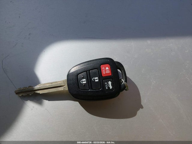 Toyota COROLLA LE 2016 2T1BURHE4GC703554 Image 11