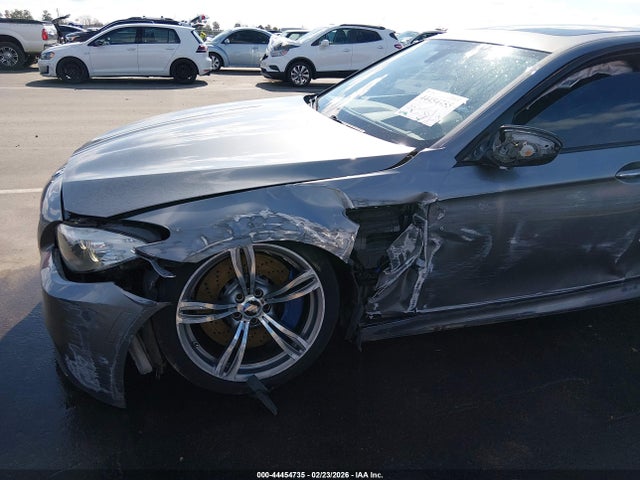 2013 BMW M5 WBSFV9C58DD097043 Photo 5