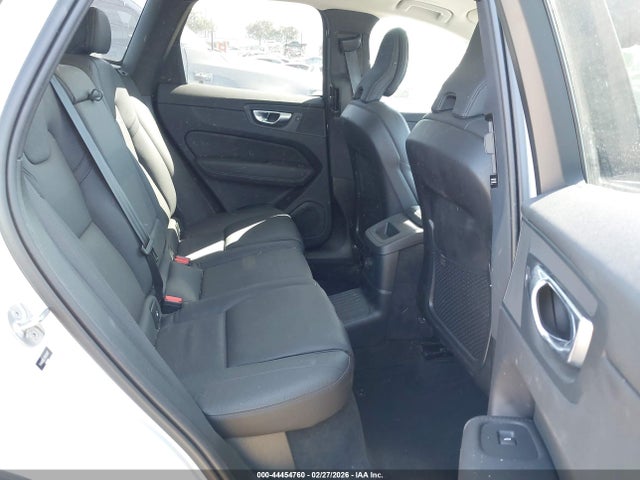 2024 VOLVO XC60 RECHARGE PLUG-IN HYBRID YV4H60DL1R1933867 Photo 7