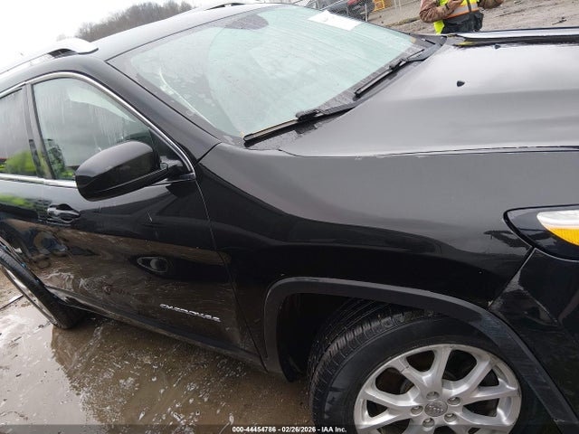 44454786 :رقم المزاد ، 1C4PJMCB3EW223363 vin ، 2014 Jeep Cherokee Latitude مزاد بيع