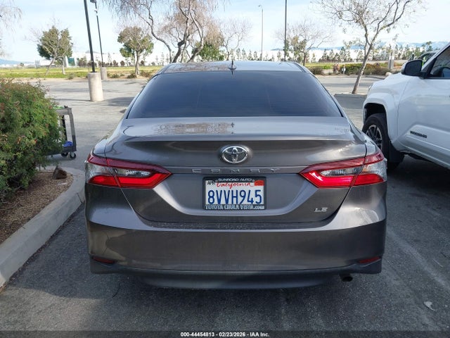 4T1C11AK8MU551206 Toyota CAMRY LE